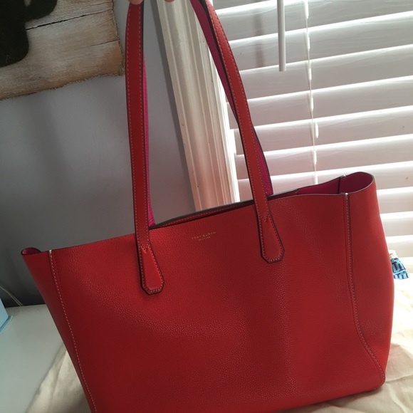 perry reversible tote tory burch